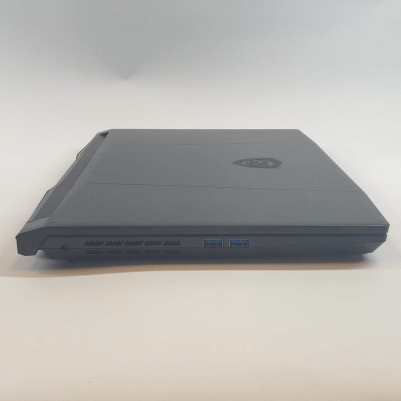MSI Katana 15 HX B14WGK 15.6" i7-14650HX 2.2GHz 16GB 1TB SSD GeForce RTX 5070 gallery