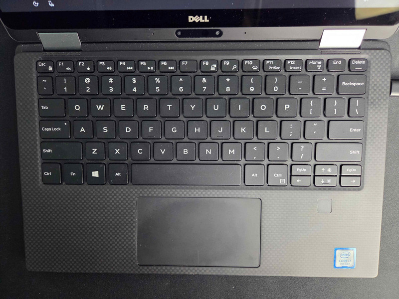 Dell XPS 13 9365 13” (256GB SSD, Intel Core i7-7Y75, 1.30GHz, 16GB) Laptop -... gallery