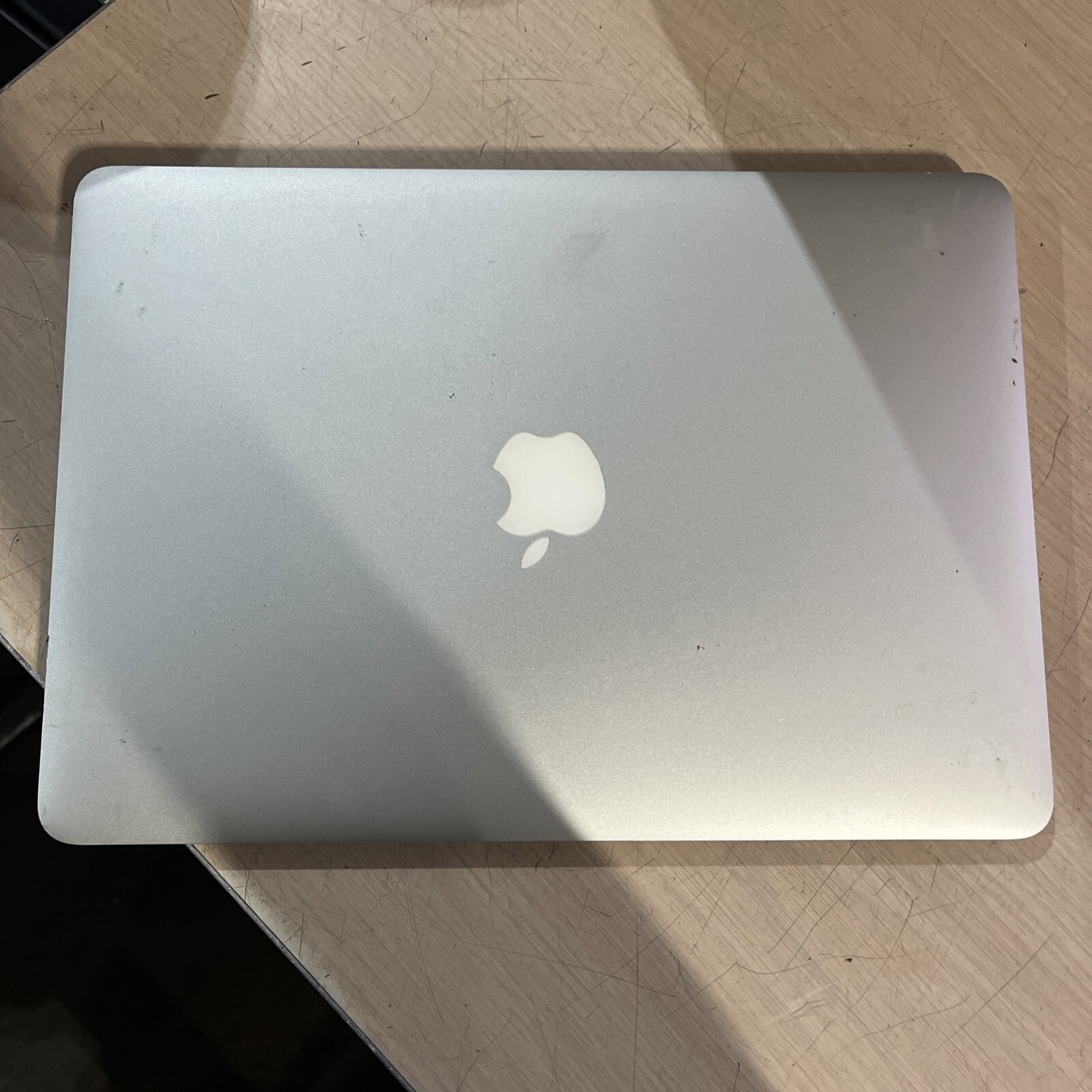 APPLE MACBOOK AIR 13" 2015 CORE I5-5250U 1.6GHZ 4GB RAM NO HD gallery