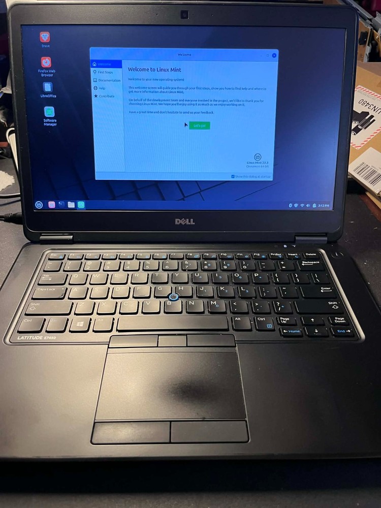 Dell Laptop Linux Mint i5| 240GB SSD 8GB| Brand New Battery | 1 Year Warranty
