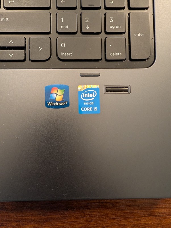 Hp ZBook 17 Core I5-4300M Workstation Laptop gallery