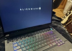 Alienware M15 R4 15.6 inch (512GB, Intel Core i7 10th Gen., 2.20GHz, 16GB)…