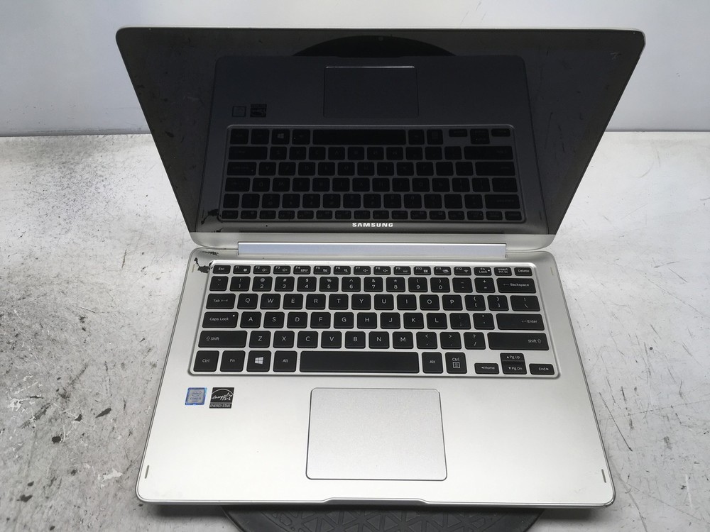 Samsung 740U Intel i5-6200U 2.3GHz 8 GB NO HDD No Batt