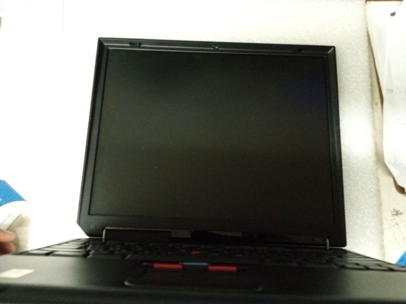 IBM Thinkpad R40 P4 @2.0 GHz /512 Mb/ 40 GB HD gallery