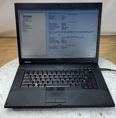 DELL LATITUDE E5500 Laptop Intel CORE2 DUO P8400 3GB SEE NOTES