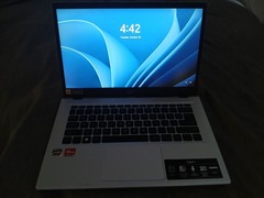 Acer Aspire 3 A314-23P-R3QA Slim Laptop | 14.0″ Full HD IPS Display | AMD Ryzen