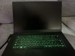 Razer Blade 15 2060 32gb Ram 2tb SSD 144hz Screen