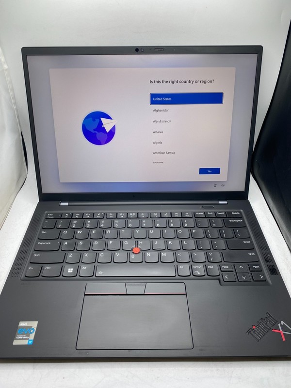 Lenovo ThinkPad X1 Carbon Gen 9th 14" Touch Intel i7-1185G7 16GB RAM 512GB SSD gallery