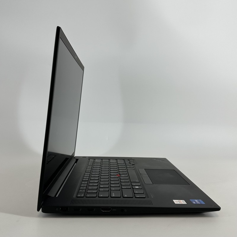 Lenovo ThinkPad P1 Gen 5 16 FHD+ 2.3 GHz i7-12700H 32GB 1TB SSD RTX A2000 Good gallery