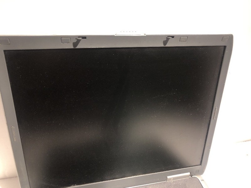HP Compaq Presario 2100 Laptop Intel Celeron CPU 1gb RAM No HDD gallery