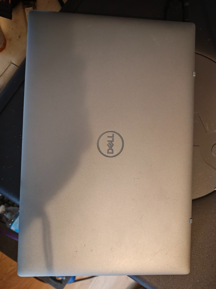 Dell Latitude 3320 11thGen i3 Quad 1.2ghz/3.7ghz max/8gb 3733/256gb ssd/Win11