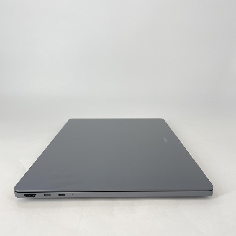 Samsung Galaxy Book6 Ultra 16 TOUCH 1.9GHz Ultra 7 356H 32GB 1TB SSD RTX 5070 gallery