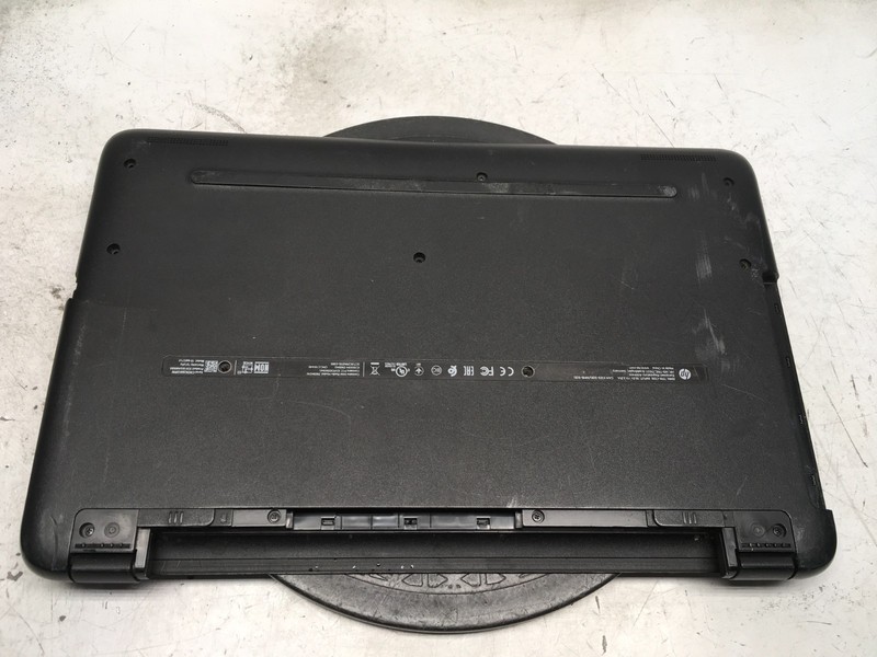 HP 15-BA037CL AMD A10-9600P 2400MHz 8 GB NO HDD gallery