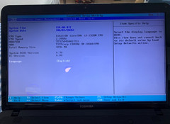 Toshiba Satellite C875-S7341 Intel i3-2328M 2.20Ghz 4GB Ram Chg. Battery. No HDD