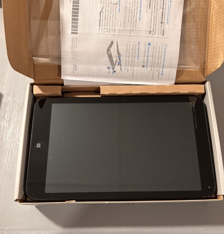 HP Stream 8 Windows Tablet 5909 32GB Of Storage Black Bluetooth gallery