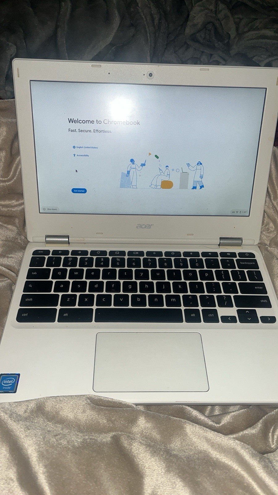 Acer Chromebook 11 N15Q8 Intel, White With Case Comes With Charger gallery