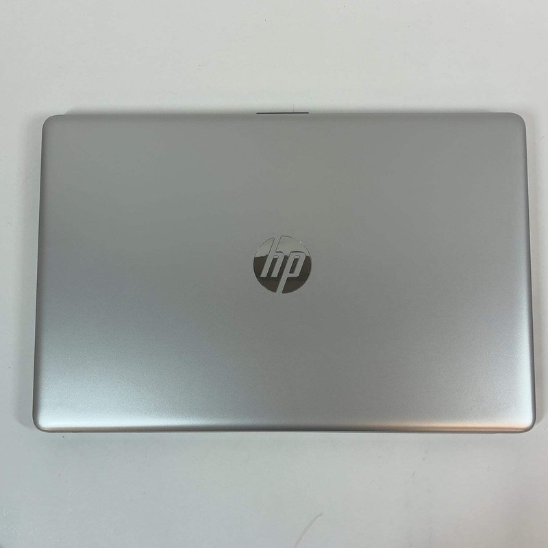 HP Laptop 15-DA0032WM 15.6" i3-8130U 2.2GHz 4GB RAM 1TB SSD gallery