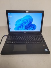 Dell latitude 3580 15.6″ i5-7200u 2.5ghz 8gb ram 256gb ssd w11p USed 8M8TNJ2