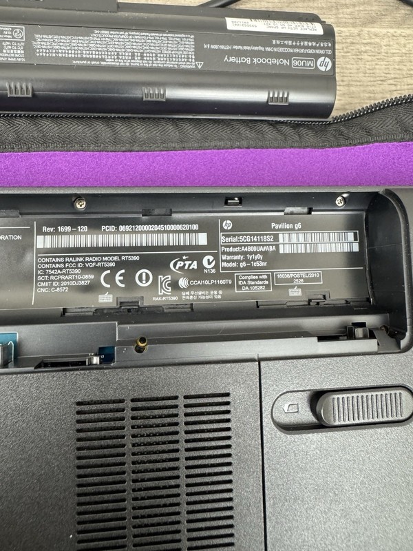 HP Pavilion g6-1c53nr 15.6” AMD E-450 4GB 640GB Windows 7 Purple + Extras gallery