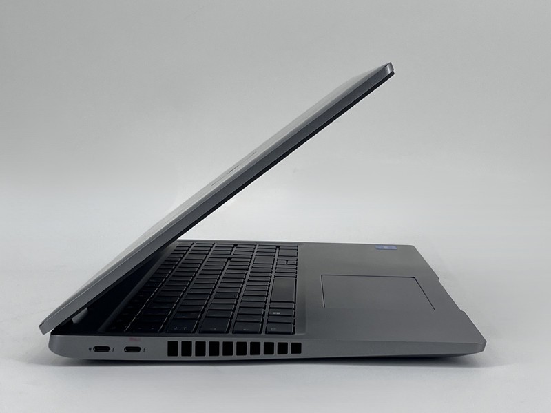 Dell Latitude 5520 15.6" FHD i5-1145G7 16GB DDR4 512GB SSD Win11 Pro FP Good gallery