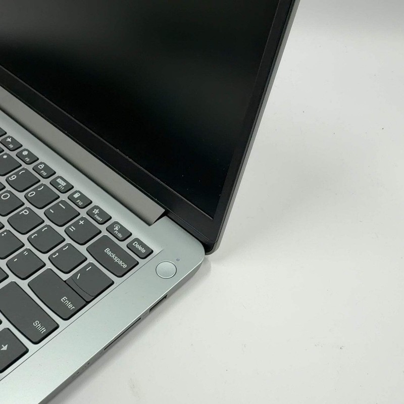 Lenovo IdeaPad 1 82V6 14" Celeron N4020 1.1GHz 4GB RAM 64GB SSD gallery