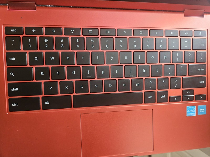 Samsung Galaxy Chromebook 2 13.3" 64GB eMMC, 4 Ram Intel 1.90Ghz (FPP005835) gallery