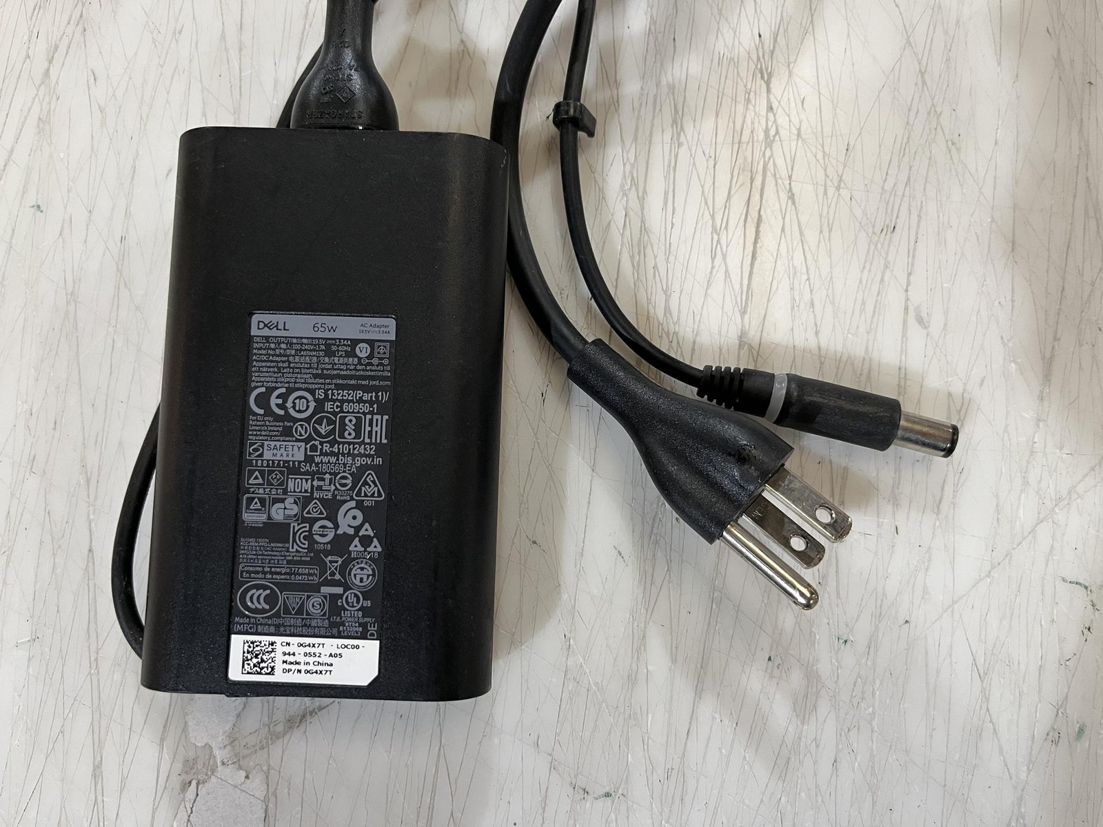 Lot of 10 Dell Mixed Model Large Barrel 65W Laptop Charger Adapter OEM gallery