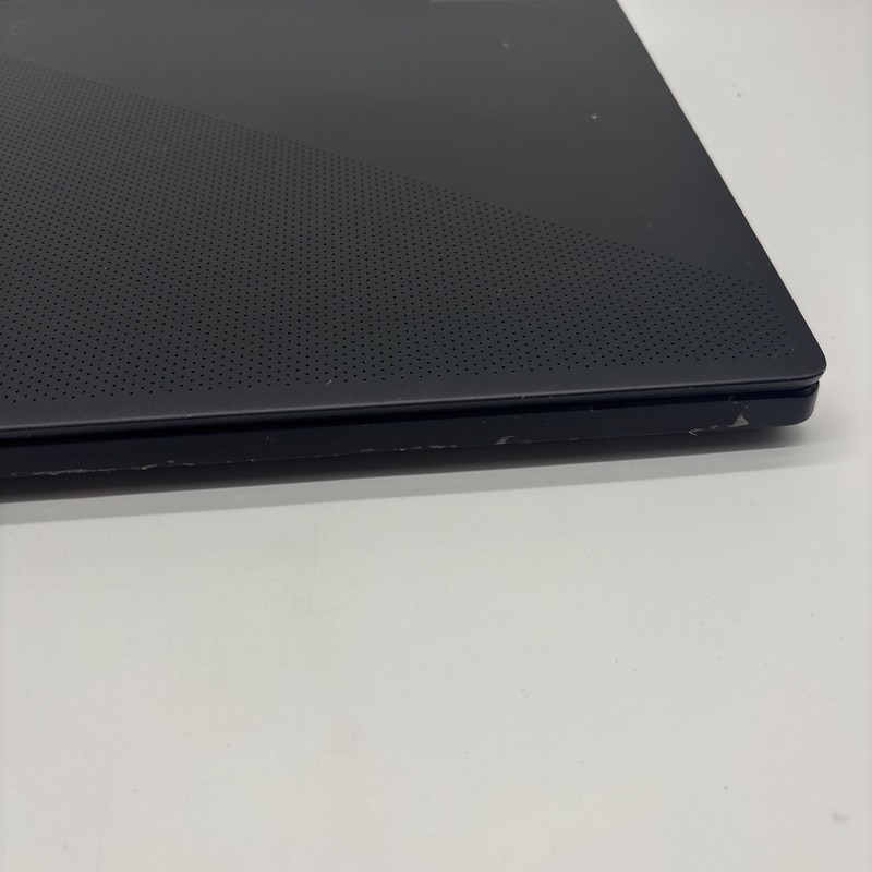 ASUS ROG Zephyrus M16 GU603H - 14” - Core i7-11800H 2.3GHz 16GB RAM 500GB SSD gallery