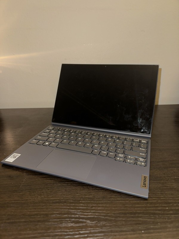 Lenovo IdeaPad Duet 3i 10.3'' (64GB eMMC Intel Celeron N4020 1.1GHz 4GB RAM)... gallery