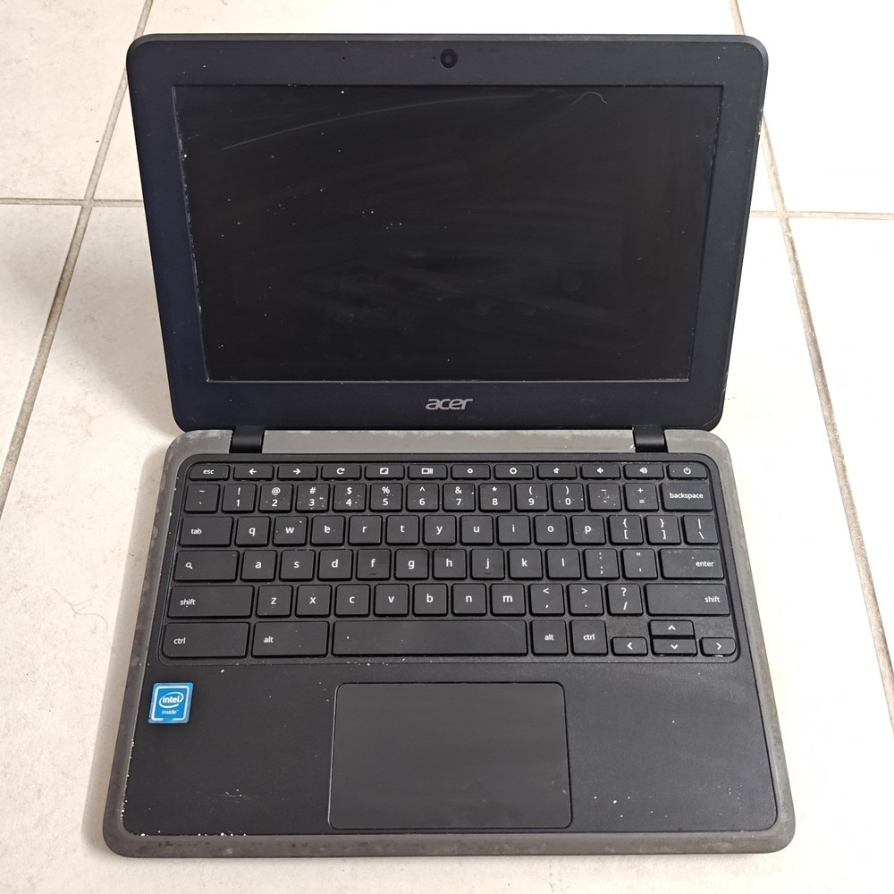 Acer Chromebook 11 C732 N17Q8 Laptop - 32GB eMMC/4GB RAM - DAMAGED #3912