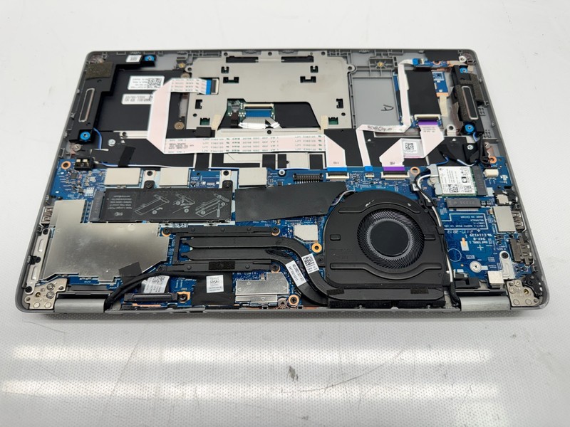 Dell Latitude 5320 13.3" Touch i5-1145G7@2.6GHz 8G RAM 256GB No Battery *READ* gallery