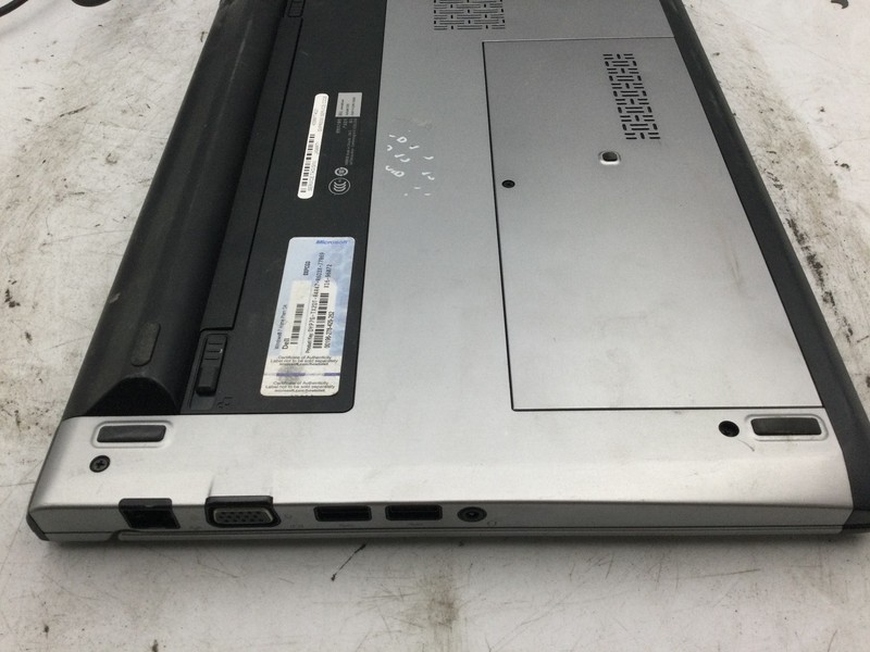 DELL LATITUDE 3330 - FOR PARTS/BAD LCD - INTEL I3 - 4GB RAM - READ DESC - BB!! gallery