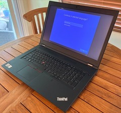 Lenovo P17, 128GB RAM, RTX5000 (16GB VRAM), 4K 17.3″ UHD, CPU i9-10855H, 1TB SSD