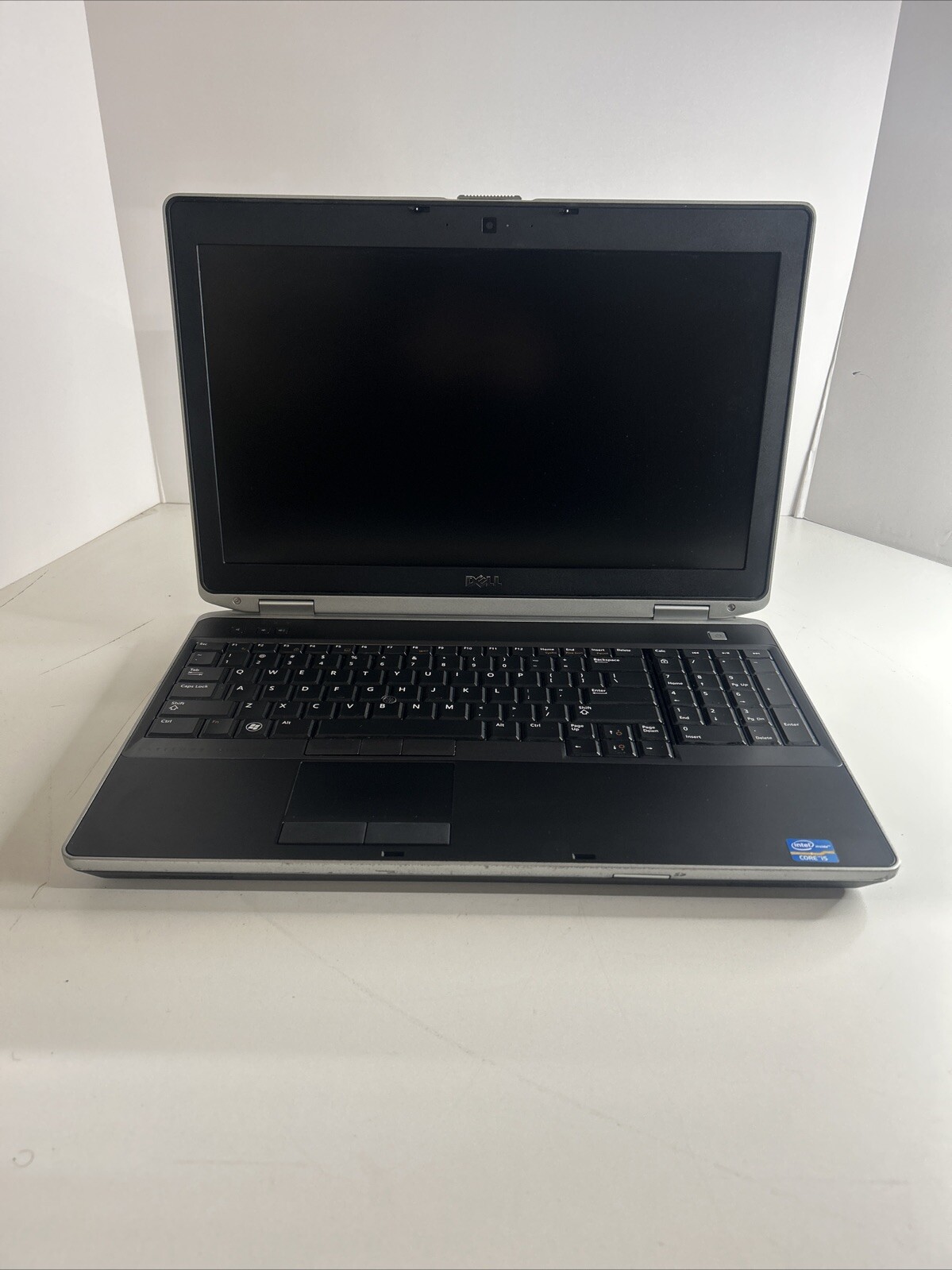 Dell Latitude E6530 Laptop Intel Core i5-3210M 8GB Ram 320 GB HHD W10Pro gallery