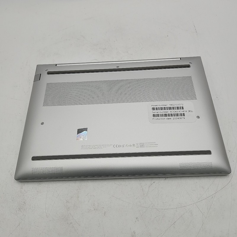 NEW HP EliteBook 645 G11 14" Notebook Ryzen 5 Pro 7535U 256GB SSD gallery