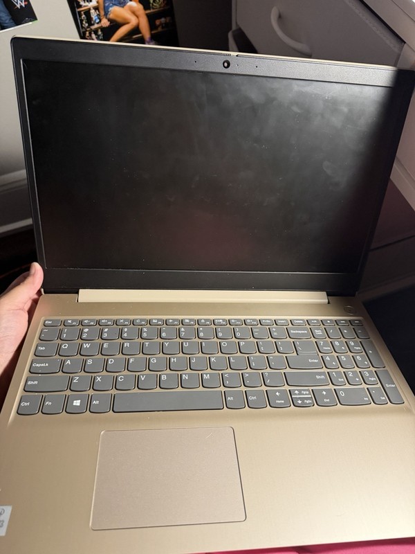 Lenovo IdeaPad 3 Intel Core i3 10th Gen 81WE00KVUS gallery