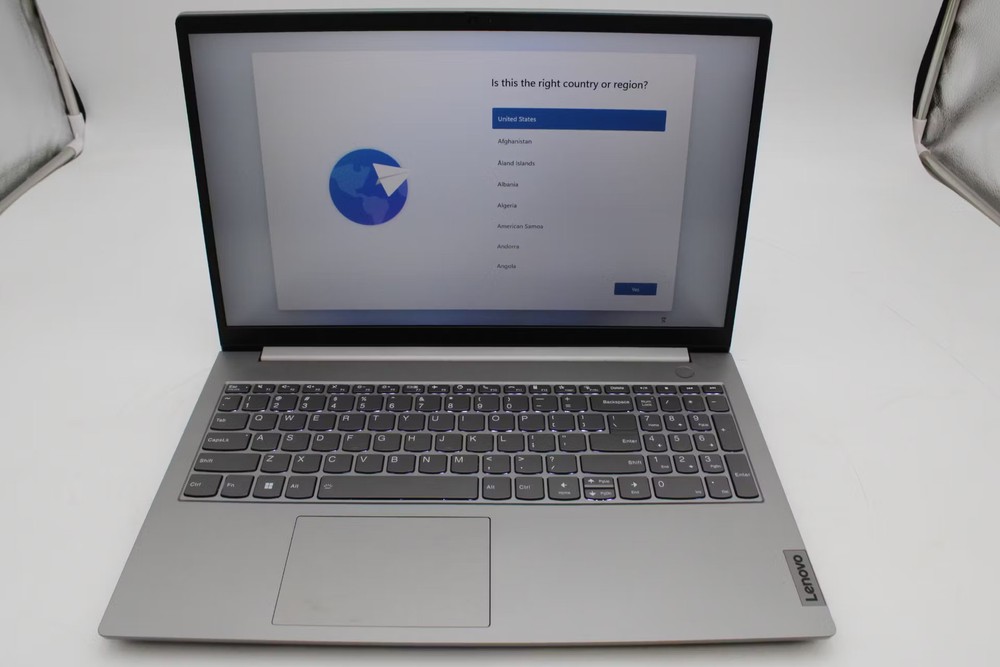 Lenovo ThinkBook 15 G4 IAP 15.5" i5-1235U, 256GB NVMe, 16GB RAM