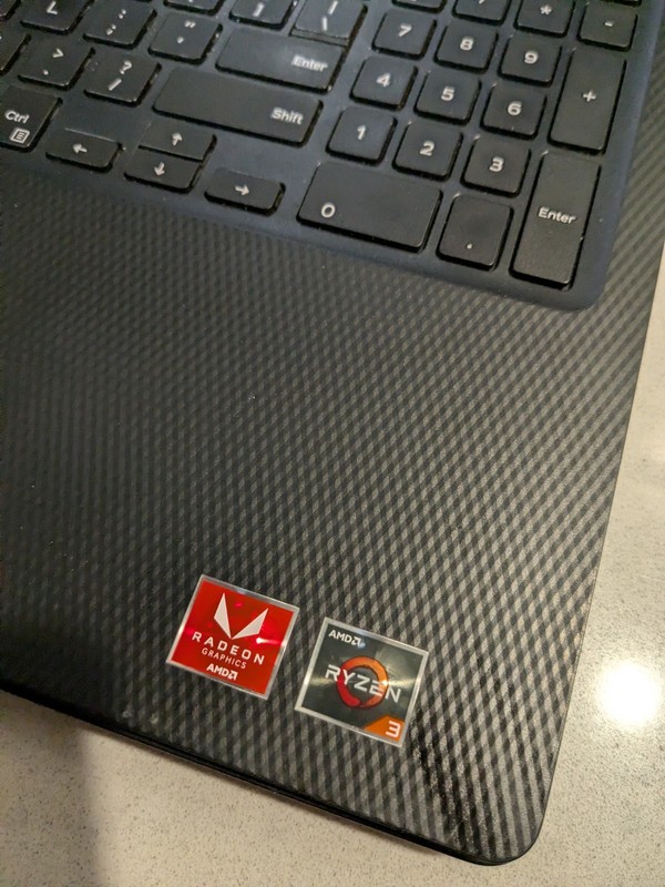 Dell Inspiron 3585 Laptop 15.6" Ryzen 3 2200U 8GB Radeon Vega No HDD No OS gallery