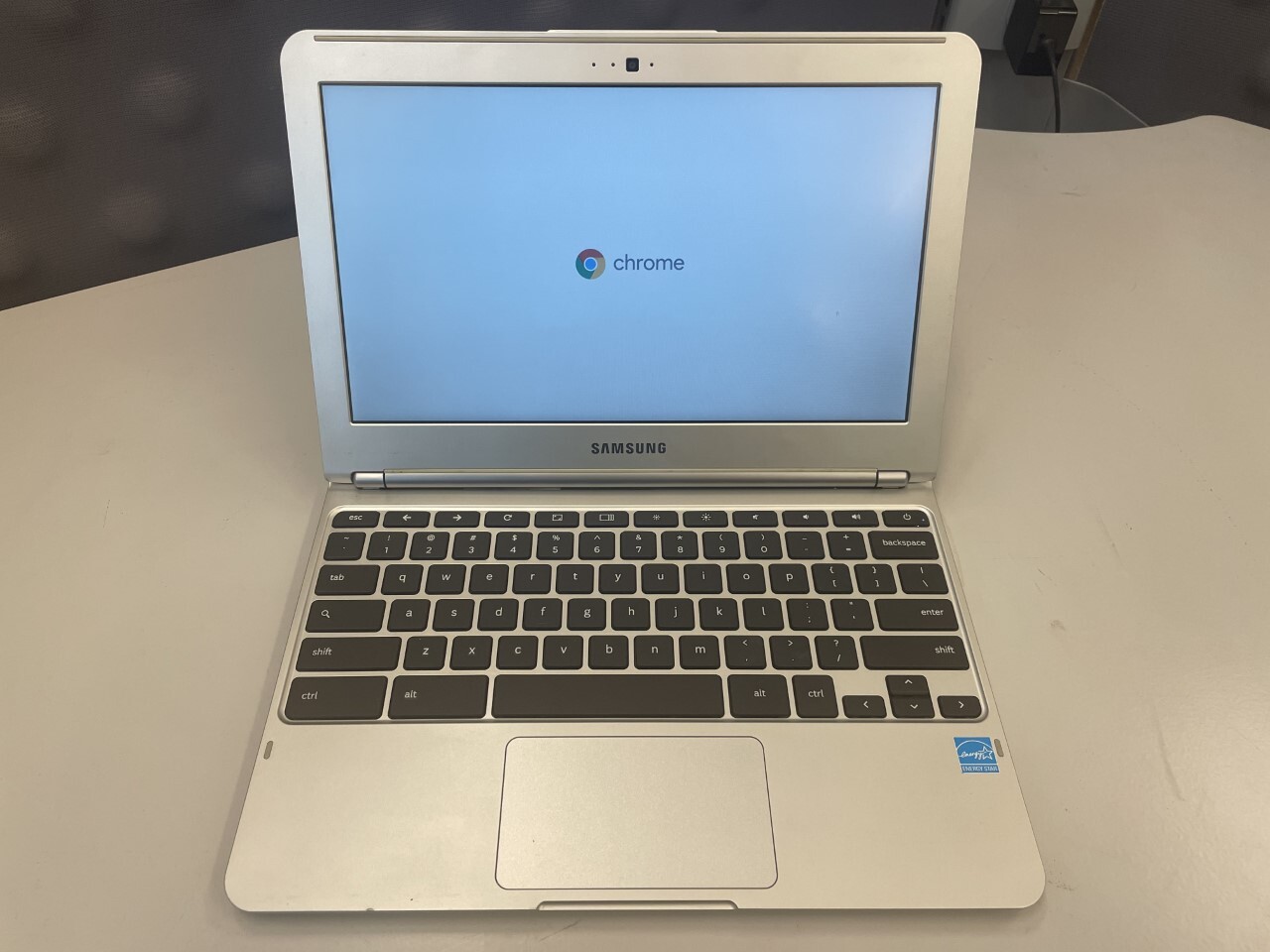 Samsung Chromebook 11.6" (16GB SSD, Samsung Exynos 5 Dual, 1.7GHz, 2GB RAM) Lapt gallery