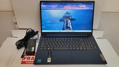 LENOVO IdeaPad Slim 3 15IAN8 MN:82XB 8GBram 256GBssd Windows 11 Pro!
