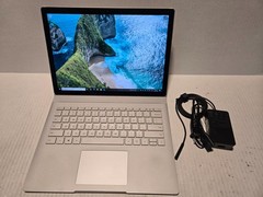 Microsoft Surface Book 13.3″ Touch Laptop Core i5-6300U 8GB 256GB Win10 Nice One