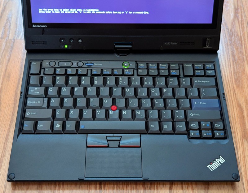 Libreboot Lenovo Thinkpad X220T Intel i5 8GB RAM 256GB SSD gallery