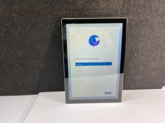 Microsoft Surface Pro 4 1724i5-6300U@2.4 GHZ 4GB RAM 128 GB NVME Win 11 PRO