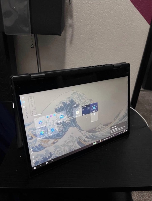 Lenovo - Yoga 720 2-in-1 12.5” Touch Screen Labtop Intel core I5 8GB memory 12G gallery