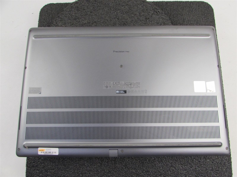 DELL PRECISION 7760 1920X1080 I7-11850H 1TB 32GB NVIDIA RTX A4000 WIN 11 PRO gallery