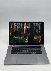 Apple MacBook Pro 2018 15″ i7-8750H @ 2.2 GHz 16GB RAM 500GB SSD Sequoia
