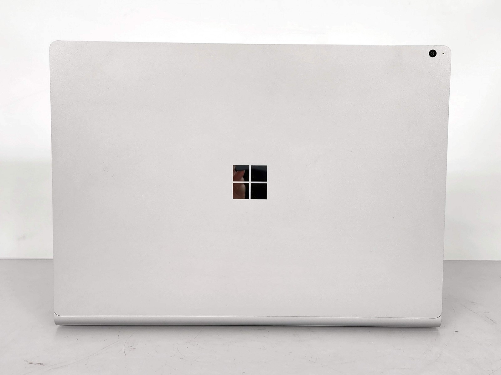 Microsoft Surface Book 2 i7 8th Gen 16GB 256GB Windows 11 Pro w/ GTX 1060 gallery
