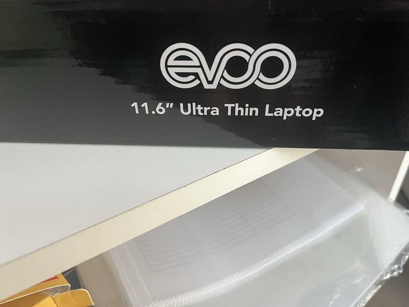 EVOO 11.6" Ultra Thin Notebook 32GB storage, BLUE Reset gallery