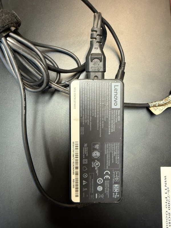 lenovo e580 Laptop 7200, 8GB Memory,500GB HD Windows 11 Pro gallery