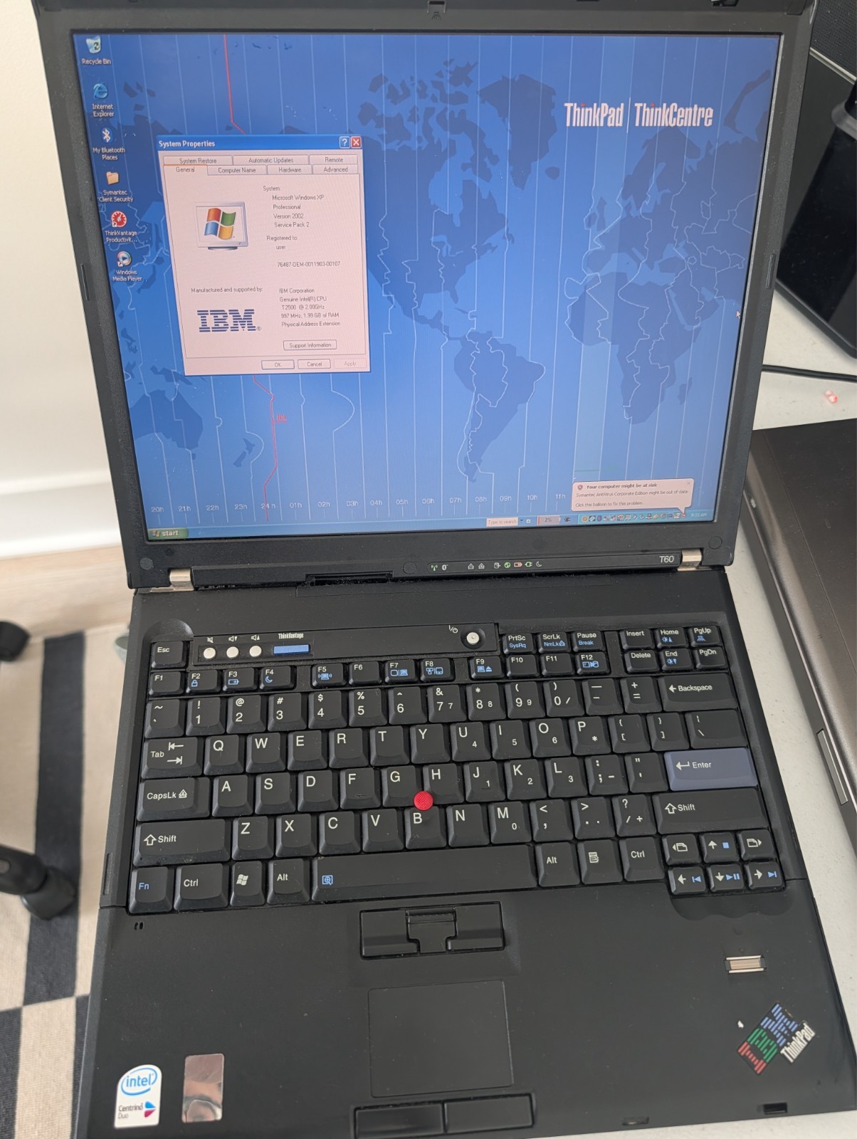 IBM Lenovo ThinkPad T60 Laptop SXGA+ IPS WinXP 1.83 GHz 2 GB Mem 40GB HDD gallery